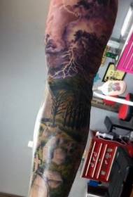 braccio fiore colorato cielo scuro e modello tatuaggio fulmine