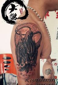 Arm schlechtes Tattoo bedeckt Tod Tattoo