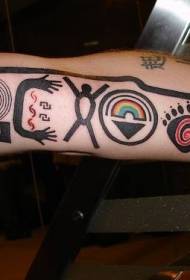diseño divertido del brazo y varios tatuajes de logotipos tribales