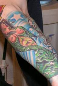 Узорак за тетоважу морске сирене у боји руке