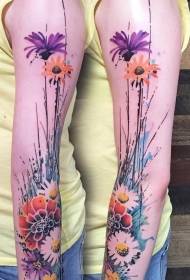 arm droom geschilderd mooie grote bloem tattoo patroon