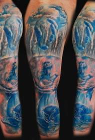 cachoeira do braço e padrão de tatuagem de cor de mulher misteriosa