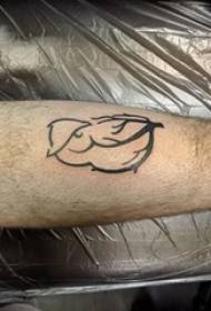 czarny minimalistyczny tatuaż męskiej łydki na czarnym minimalistycznym obrazie tatuażu