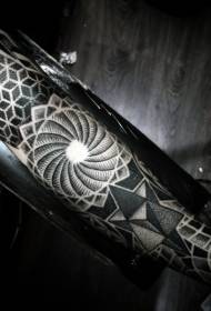 आर्म कालो पोइन्ट कांटा रहस्य सम्मोहन प्रतीक ज्यामितीय गहना टैटू बान्कीको साथ