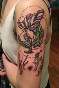 Girl's arm geschilderd aquarel schets literaire mooie delicate bloem tattoo foto