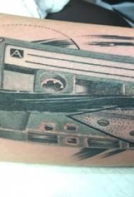 Tape flad tatovering mandlig arm over kunst tape tatovering billede