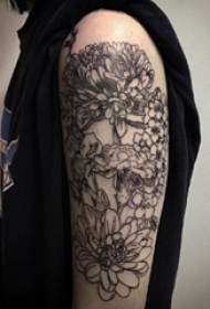 Brațul flăcăului băiatului tatuaj pe linie simplă imagine tatuaj floare