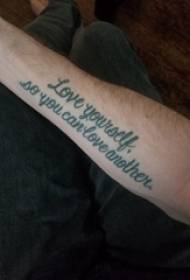 Corpo di fiore inglese a breve frase tatuaggio braccio maschile studente fiore Immagine di tatuaggio breve frase inglese