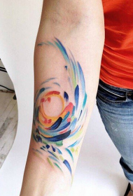 Beauty arm whirlwind ink figure tattoo pattern