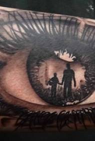 Poisi käsi mustal hallil visandil okastehnika kirjanduslik ilus õrn silmade tätoveeringu pilt