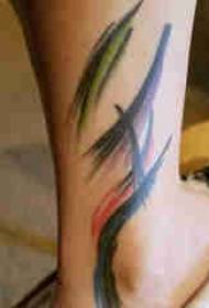 Minimal line tattoo pantorrilla de niña en la imagen minimalista del tatuaje de línea