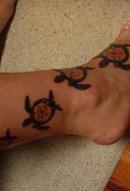 Jalkojen väri kilpikonna viinin tatuointi kuva