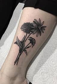 kalf chrysanthemum zwart en wit zwart tattoo patroon