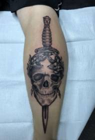 pantorrilla tatuaje simétrico muchachos vástago en la daga y las imágenes del tatuaje del cráneo