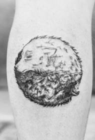Baile állati tetoválás lány borjú a fekete farkas tetoválás képe
