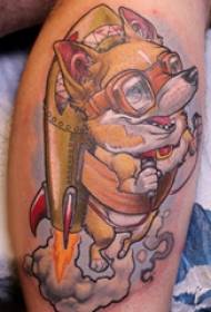 Immagine del tatuaggio del cucciolo del fumetto colorato stinco maschio del tatuaggio europeo del vitello