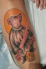 Tetovaža crtanog tela muškog studenta oslikana crtanom tetovažom klasičnim uzorkom tetovaža