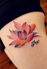 vroulike bene water kleur lotus tatoeëerpatroon