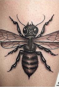 телећа европска и америчка школа изврсни пчелињи модел тетоваже