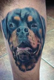 Shank basit tasarımı ile renkli köpek dövme deseni