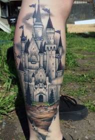 ຮູບແບບ tattoo Castle ທີ່ມີການແຕ້ມຮູບດ້ວຍການອອກແບບງ່າຍດາຍຂອງລູກງົວ
