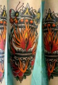 Flamme colorée de style traditionnel moderne avec motif tatouage oiseau et papillon