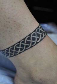 Calf foot ring totem tattoo pattern
