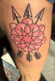 Tattooed cinya yaro cinya kan kibiya da flower tattoo hoto