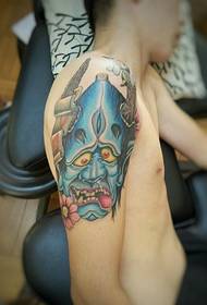 Big arm handsome and innocent color small prajna tattoo pattern