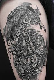 Storarm totem tatovering kombinert med ond drage og blekksprut