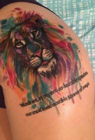 Tatuaxe de cabeza de león foto de tatuaxe de cabeza de león na coxa
