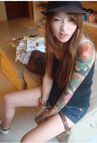Beauty cool big arm personality tattoo picture picture