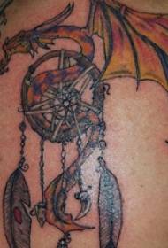 Drömfångare tatuering bild tjej Drömfångare och dragon tatuering bild på baksidan
