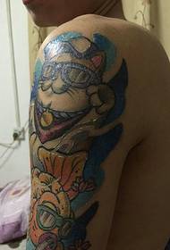 Color cartoon big arm tattoo picture full of personality