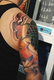 Men's big arm a color squid tattoo pattern