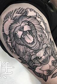 Big arm lion sheep head point black gray tattoo pattern