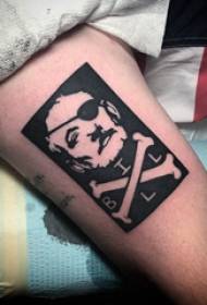 Татуировкадағы кейіпкердің портреті жамбас тату-суретіндегі портрет