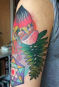 Spalvingas didelės rankos spalvos totemo tatuiruotės paveikslėlis