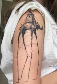 Norsu tatuointi tyttö iso käsivarsi mustalla norsu tatuointi kuva