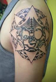 Big arm klasické kreativní totem tetování obrázek