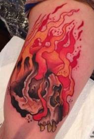 Big arm European and American skull flame school tattoo pattern