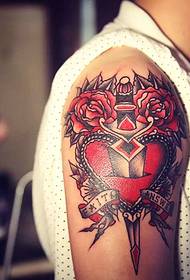 Liela roka, žilbinošais duncis, sirds tetovējums, tetovējums