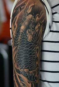 Big arm classic traditional black and white squid tattoo pattern