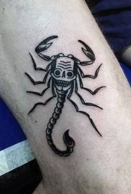 Pátrún cruth tattoo dríodair líne dhubh dubh