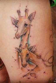 Thigh sexy European and American splash ink small fresh giraffe tattoo pattern