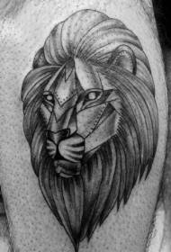 Thigh black personality lion head tattoo pattern