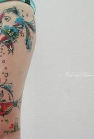Stehno dobre vyzerajúce farebné kreslené monštrum tetovanie vzor