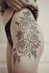 Patrón de tatuaxe de flor de contorno negro da coxa