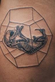 大腿可爱的黑色骨架小蜥蜴纹身图案