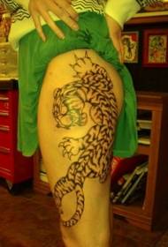 Thigh asian black and white tiger tattoo pattern
